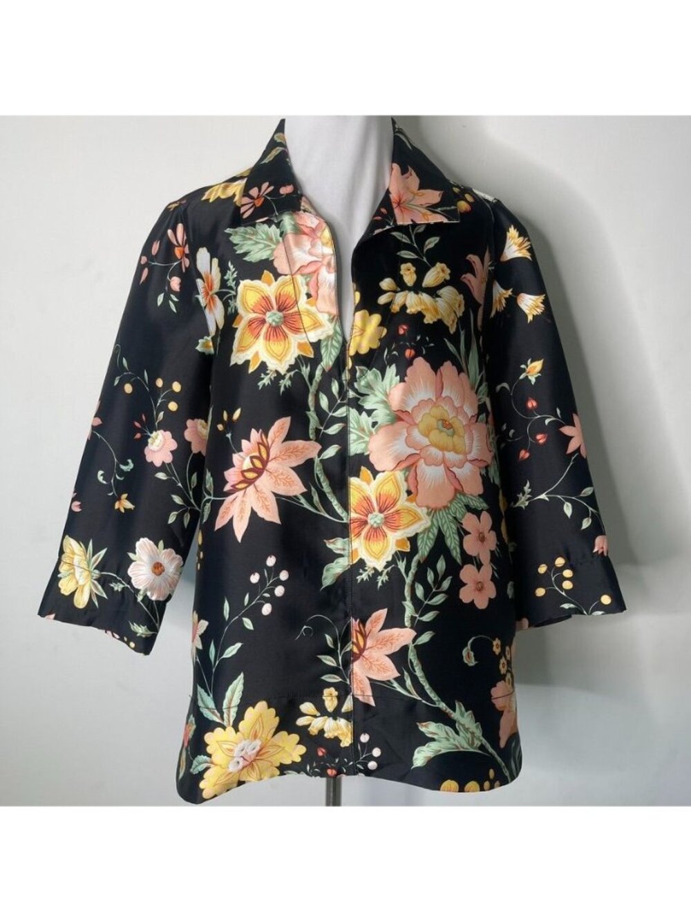 Tuckernuck Black Floral Margot Too Popover Tunic Blouse Satin Size Medium M